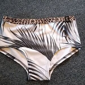 POLE ADDICT BIKINI BOTTOM SZ M